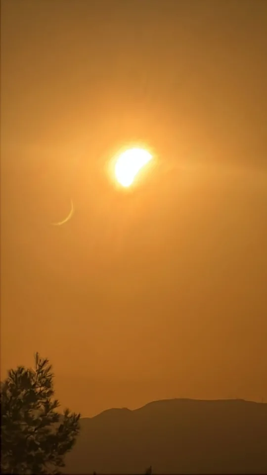 Eclipse solar